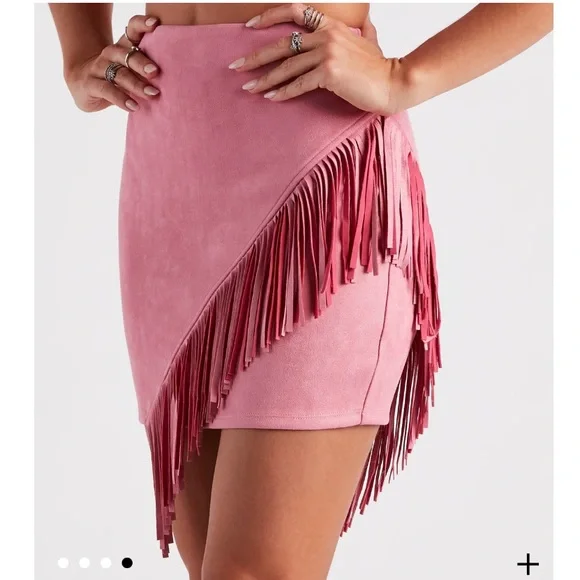 Windsor Small Pink Faux Suede Cowgirl Chic Festival Fringe Western Mini Skirt - Picture 1 of 11